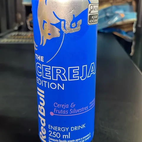 Red Bull Cereja