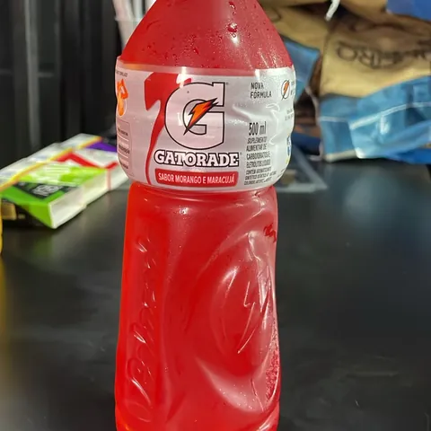 Gatorade 500 ml — morango e maracujá